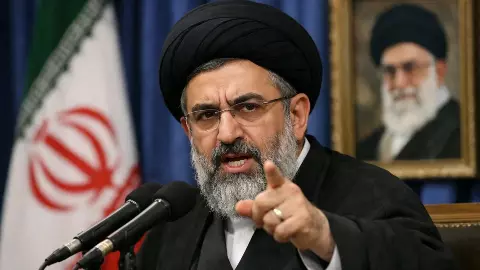 Mojtaba Khamenei photo