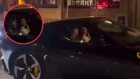 Hardik Pandya के पास कितनी कारें हैं? अब 12 करोड़ की Ferrari में Mahieka Sharma के साथ ड्राइव करते आए नजर, वीडियो वायरल Hardik Pandya के पास कितनी कारें हैं? अब 12 करोड़ की Ferrari में Mahieka Sharma के साथ ड्राइव करते आए नजर, वीडियो वायरल