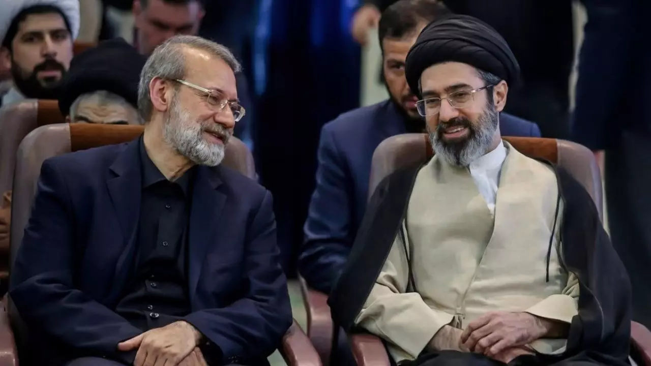 खून का बदला खून!Larijani की मौत के बाद Mojtaba Khamenei की Warning, जंग के 19 दिन में अब तक क्या हुआ?