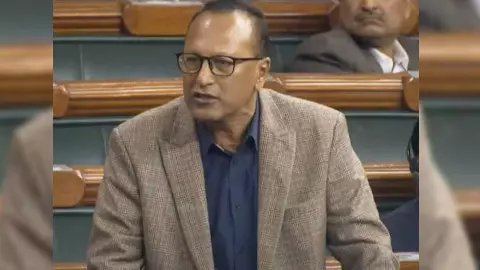 Assam Congress पर संकट! कौन हैं सीनियर नेता Pradyut Bordoloi जिन्होंने पार्टी को कहा अलविदा, जानें इस्तीफे के पीछे की पूरी कहानी