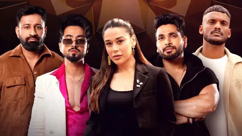 The 50 Top-5 finalist  photo