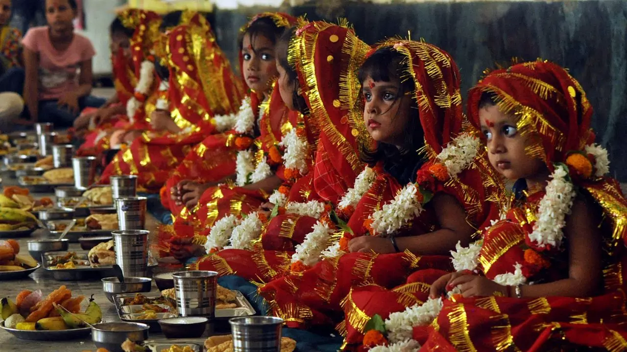 Chaitra Navratri 2026: बिना ‘लंगूर’ क्यों अधूरी मानी जाती है कन्या पूजा? भैरव बाबा से जुड़ा है संबंध