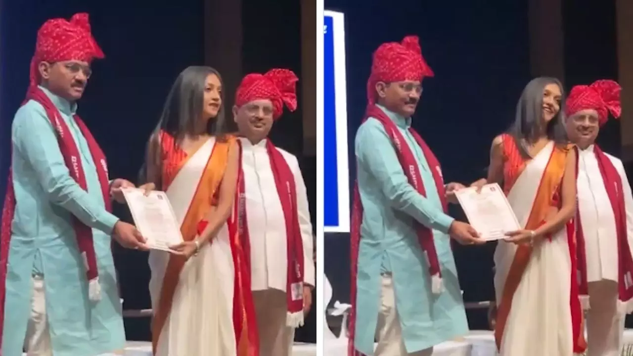 बेइज्जत कर इज्जत देने के लिए बहुत-बहुत शुक्रिया, मंच पर डिप्टी CM से डिग्री लेते हुए इतना क्यों भड़क गई ये स्टूडेंट?