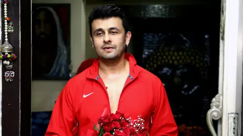 Sonu Nigam Karchi Blast Story Sonu Nigam Karchi Blast Story