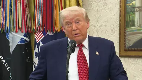 खुद संभालो होर्मुज....Iran जंग से निकलेंगे बाहर, US के हौसला हुआ पस्त! Tehran के खिलाफ जंग पर क्या बोले ट्रंप? खुद संभालो होर्मुज....Iran जंग से निकलेंगे बाहर, US के हौसला हुआ पस्त! Tehran के खिलाफ जंग पर क्या बोले ट्रंप?