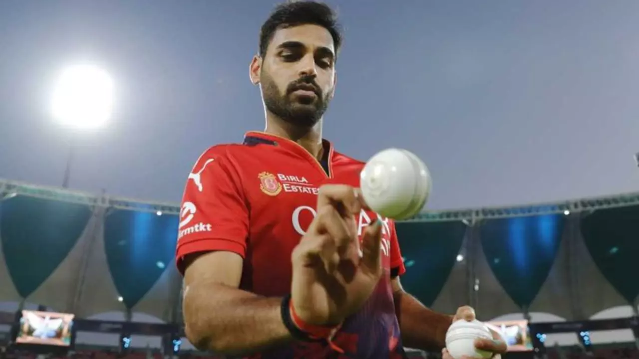 Bhuvneshwar Kumar create history