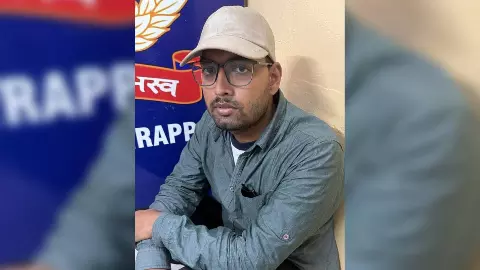 Noida Protest:Noida Protest: ‘मास्टरमाइंड’ या मजदूरों की आवाज? आदित्य आनंद का परिवार ने किया बचाव, भाई बोला- हिंसा नहीं था मकसद