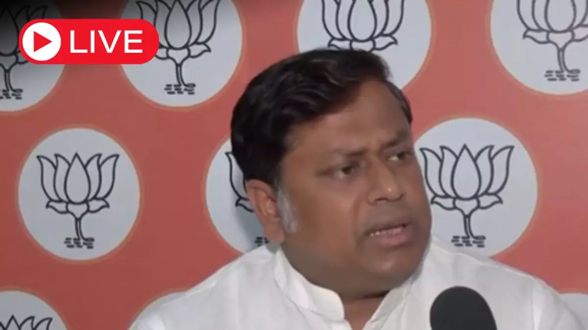 Aaj ki Taaza Khabar Live: ममता बनर्जी अभी से LoP की भूमिका में आ गई हैं, स्ट्रांग रूम विवाद पर बोले केंद्रीय मंत्री सुकांता मजूमदार