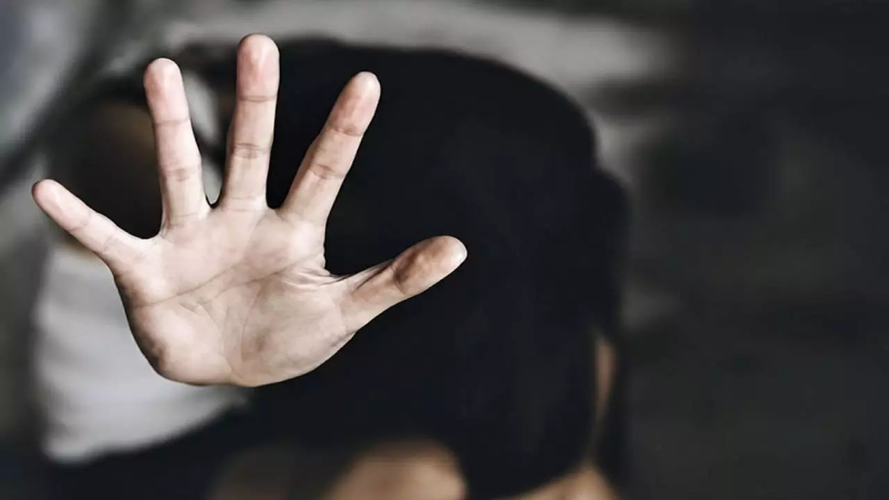 सीतामढ़ी में 11 साल की मासूम से दरिंदगी, बीच सड़क किया बलात्कार, गुस्साई भीड़ ने किया जमकर हंगामा