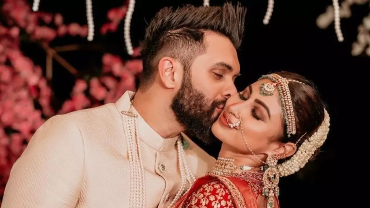 तुम मुझे खो दोगे! Mouni Roy से शादी नहीं करना चाहते थे Suraj Nambiar; एक्ट्रेस ने दिया था अल्टीमेटम