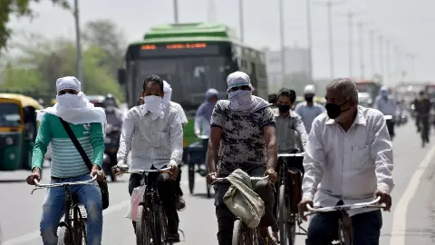 दिल्ली-यूपी-बिहार में गर्मी का कहर, असम में बाढ़ से 23 हजार लोग प्रभावित; IMD ने 10 राज्यों में जारी किया अलर्ट