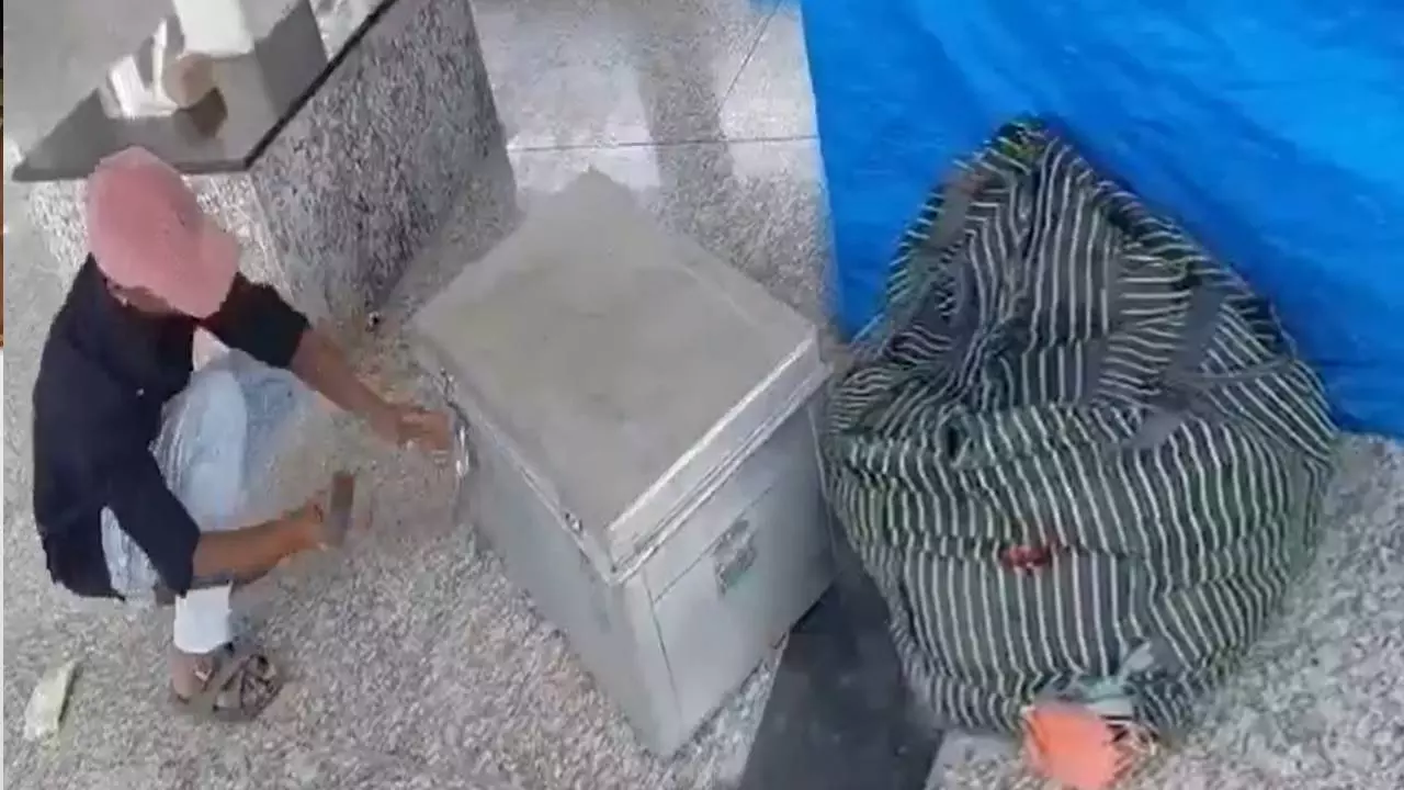 बॉक्स में बंद था महिला का सिर कटा धड़, बैग में छिपाए गए हाथ-पैर; गोमतीनगर रेलवे स्टेशन पर हड़कंप