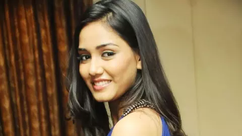 ज़रा संभाल के से मुग्गुरु मोनागल्लू तक, क्यों Twisha Sharma ने छोड़ी थी एक्टिंग, क्या कहना है उनके को-एक्टर्स का ज़रा संभाल के से मुग्गुरु मोनागल्लू तक, क्यों Twisha Sharma ने छोड़ी थी एक्टिंग, क्या कहना है उनके को-एक्टर्स का