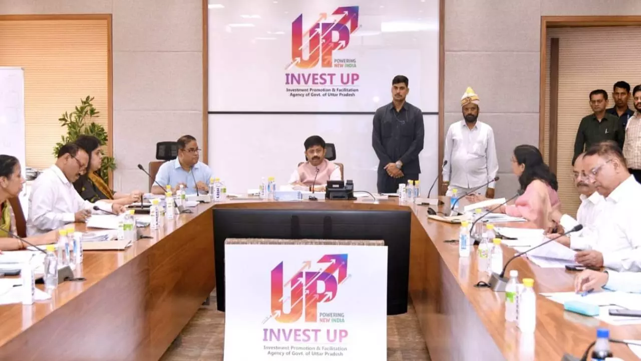 नोएडा के बिल्डरों पर होगा बड़ा एक्शन! नंदी की बैठक में खुलीं कई फाइलें, अब होगी सख्त कार्रवाई? नोएडा के बिल्डरों पर होगा बड़ा एक्शन! नंदी की बैठक में खुलीं कई फाइलें, अब होगी सख्त कार्रवाई?