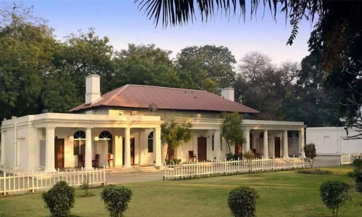 स्विमिंग पूल से टेनिस कोर्ट तक, जिमखाना क्लब कितना ग्रैंड