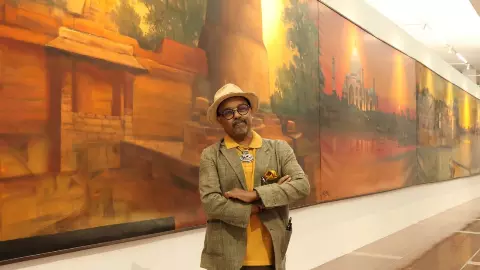 नोएडा इंटरनेशनल एयरपोर्ट पर दिखेगी भारत की कला और संस्कृति की झलक, 8000 घंटियों वाली कलाकृति बनेगी आकर्षण का केंद्र नोएडा इंटरनेशनल एयरपोर्ट पर दिखेगी भारत की कला और संस्कृति की झलक, 8000 घंटियों वाली कलाकृति बनेगी आकर्षण का केंद्र