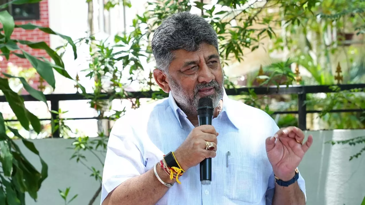 DK Shivakumar Karnataka CM Race Rahul Gandh
