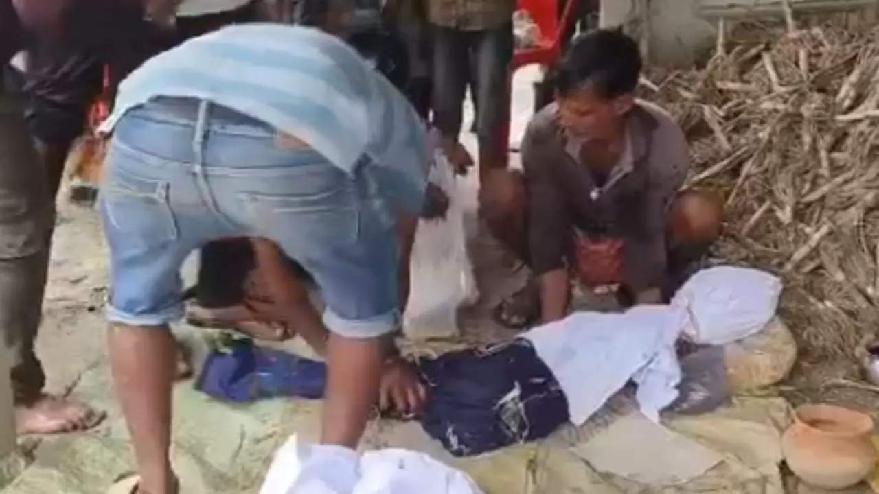 बिहार में बेटी की लव मैरिज से टूटा परिवार, कर दिया जीते जी दाहसंस्कार और श्राद्ध; शामिल हुआ गांव