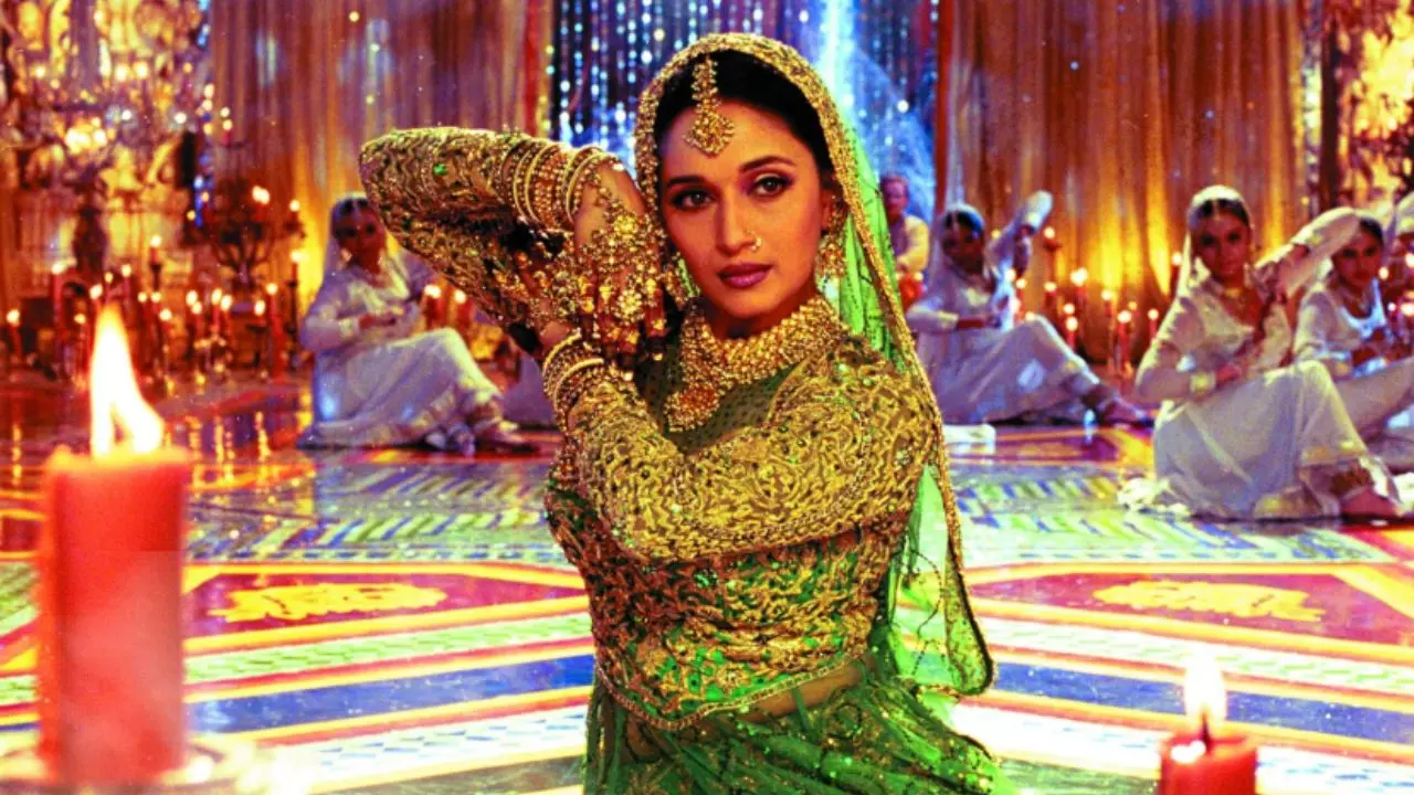 डोला रे डोला की शूटिंग में प्रेग्नेंट नहीं थी Madhuri Dixit, एक्ट्रेस ने खुद बताया सच, बोली- हिसाब लगा लीजिए