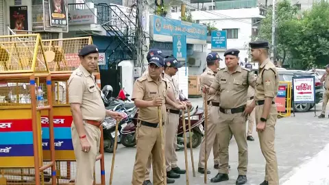 300 दिन तक बाथरूम में किया बंद, कच्चे चावल-प्याज खिलाए; देहरादून में महिला के साथ ससुराल वालों की दरिंदगी आई सामने