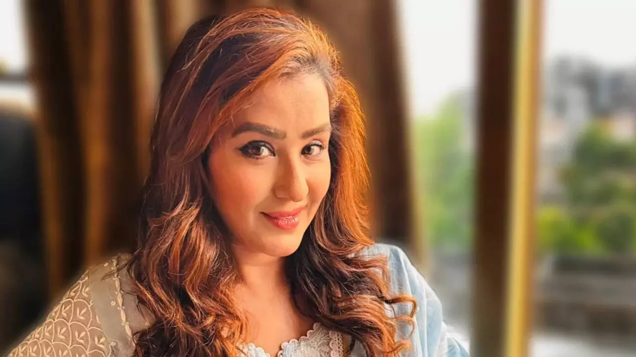 मैंने पैसों के लिए नहीं किया! ट्रोलिंग और हिना खान के सवालों पर Shilpa Shinde ने तोड़ी चुप्पी, शेयर किया वीडियो
