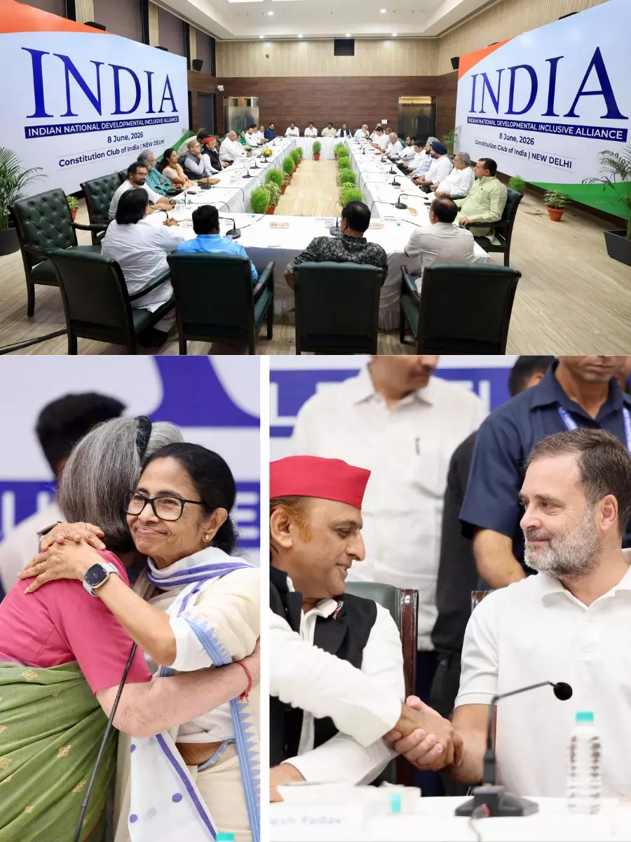 ममता-सोनिया लगीं गले-राहुल-अखिलेश ने मिलाया हाथ, ऐसी रही INDIA गठबंधन की बैठक