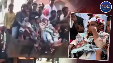 Moradabad JCB Baraat Viral Video: Groom’s Bulldozer Wedding Procession