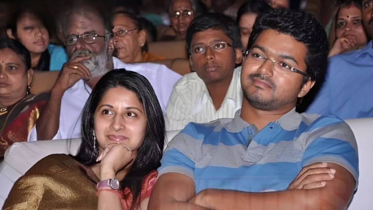 कोर्ट से नदारत रहे सीएम Vijay, इस दिन होगी तलाक की सुनवाई; कहां तक पहुंचा 27 साल की शादी टूटने का मामला