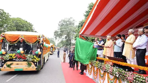 CM Yogi Noida electric bus service CM Yogi Noida electric bus service