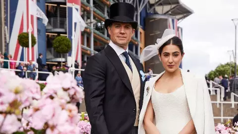 सुपरमैन वर्सेज पटौदी क्वीन! एक फ्रेम दो सुपरस्टार, Henry Cavill के साथ दिखी Sara Ali Khan; देखें वायरल तस्वीरें सुपरमैन वर्सेज पटौदी क्वीन! एक फ्रेम दो सुपरस्टार, Henry Cavill के साथ दिखी Sara Ali Khan; देखें वायरल तस्वीरें