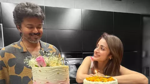 जिसकी वजह से सब खास हो...Trisha Krishnan ने मनाया Vijay का 52वां बर्थडे, ट्रोलर्स की हुई बोलती बंद