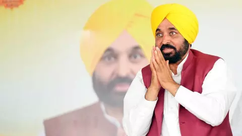 Bhagwant Mann Video Controversy Bhagwant Mann Video Controversy