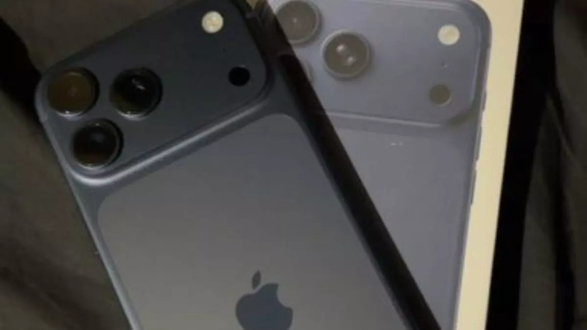 iPhone 16