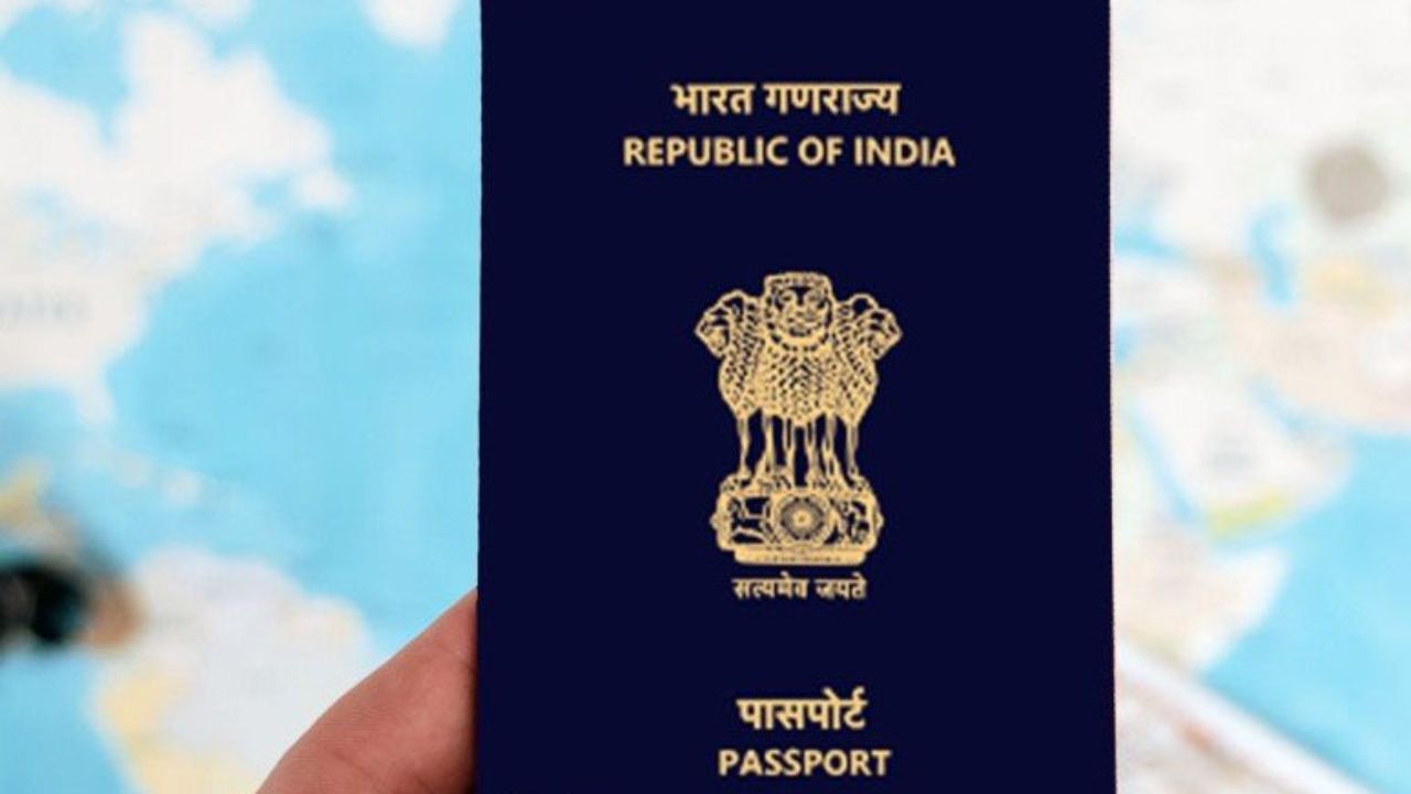 भारतीय पासपोर्ट को बड़ा झटका! रैंकिंग में नामीबिया-फिलीपींस से भी नीचे... जानें टॉप-10 लिस्ट में कौन-कौन से देश?