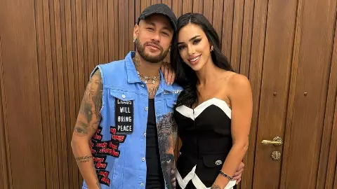 4 साल से रिलेशनशिप, 3 बच्चे और 40 करोड़ की मालकिन, कौन हैं Jr Neymar की पार्टनर Bruna Biancardi