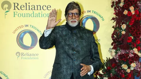 अयोध्या में अमिताभ बच्चन के पास कितनी प्रॉपर्टी, सुबह 3 बजे कॉल कर कहा था- मुझे लैंड चाहिए, यूपी से हूं अयोध्या में अमिताभ बच्चन के पास कितनी प्रॉपर्टी, सुबह 3 बजे कॉल कर कहा था- मुझे लैंड चाहिए, यूपी से हूं