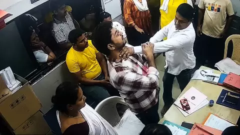 11वीं फेल, कभी थे 10 क्रिमिनल केस, अब कितने मामले, ऐसे हैं शिंदे के पार्षद रमेश म्हात्रे, जिन्होंने अस्पताल में की मारपीट, Full Detail 11वीं फेल, कभी थे 10 क्रिमिनल केस, अब कितने मामले, ऐसे हैं शिंदे के पार्षद रमेश म्हात्रे, जिन्होंने अस्पताल में की मारपीट, Full Detail