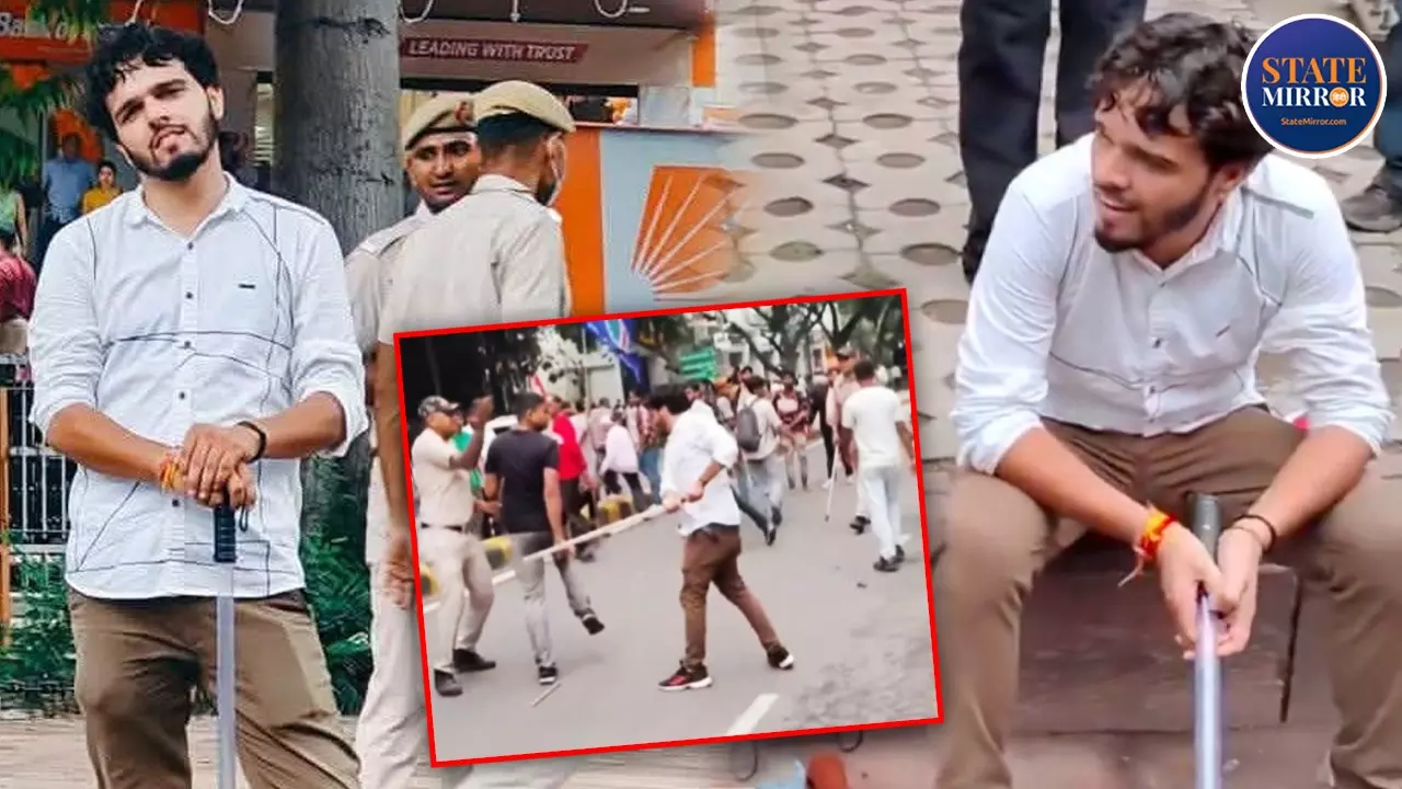 जंतर-मंतर पर सिविल ड्रेस में कौन था पुलिस की तरह लाठी लिए, सामने आ गई शख्स की पूरी कुंडली!