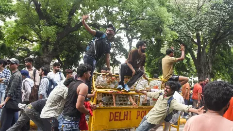 CJP Protest: हत्या से लेकर रेप और डकैती तक, दिल्ली पुलिस ने निकाली 2,873 की क्राइम कुंडली; 6 Point में समझें