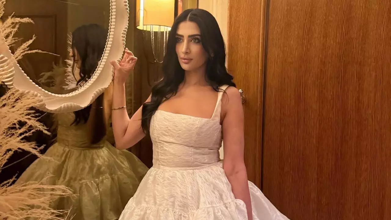 जिस शख्स के साथ 8 साल तक रिलेशन में रहीं Pamala Serena, उसी ने दिया इतना बड़ा धोखा, मां बनने वाली थी दूसरी लड़की, ऐसे खुली पोल