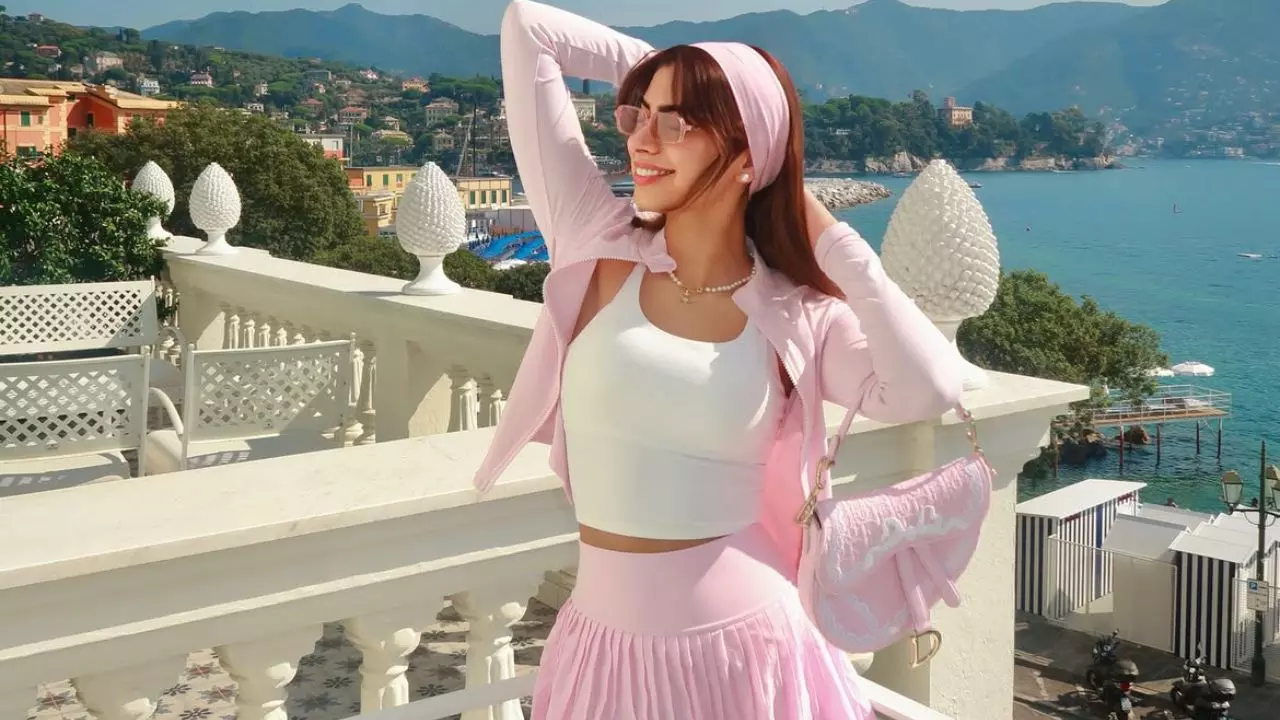 khushi kapoor