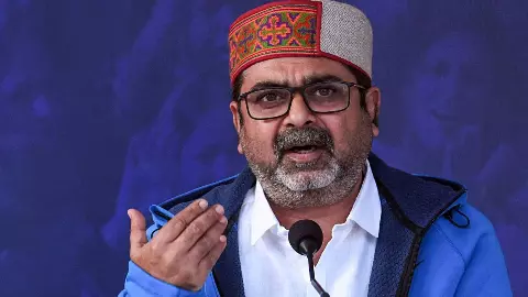 मेरे 3 अंडरवियर उड़ चुके... कैसे होते हैं Ojha Sir के Whatsapp स्टेटस, ऐसे हुआ खुलासा मेरे 3 अंडरवियर उड़ चुके... कैसे होते हैं Ojha Sir के Whatsapp स्टेटस, ऐसे हुआ खुलासा