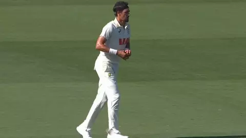 Mitchell Starc ने रचा इतिहास, रंगना हेराथ को पीछे छोड़ बने टेस्ट क्रिकेट के सबसे सफल बाएं हाथ के गेंदबाज- देखें टॉप-10 की लिस्ट Mitchell Starc ने रचा इतिहास, रंगना हेराथ को पीछे छोड़ बने टेस्ट क्रिकेट के सबसे सफल बाएं हाथ के गेंदबाज- देखें टॉप-10 की लिस्ट