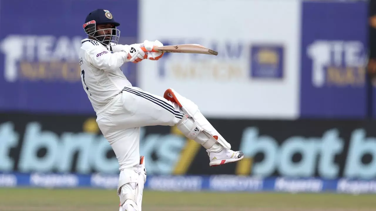 Rishabh Pant fastest test 100 Sixes