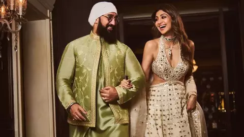 raj kundra with shilpa shetty