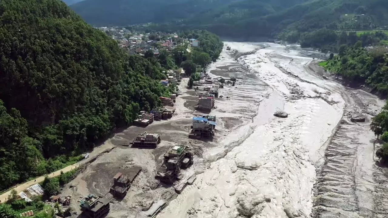 Nepal Bhote Koshi River flood