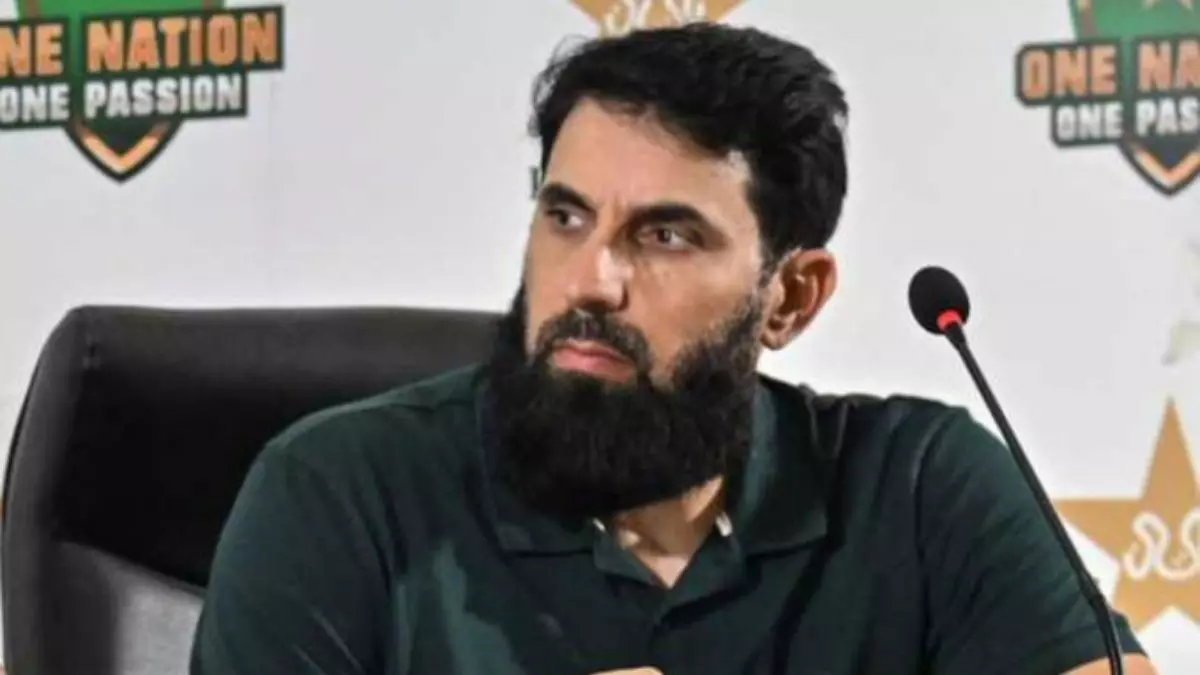Misbah-ul-Haq Offers PCB selection committee member Resignation
