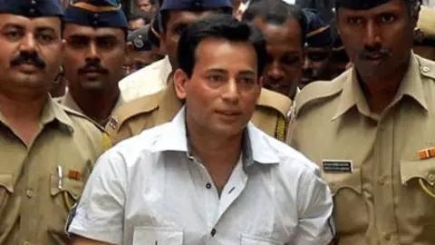 भारत का पुर्तगाल से क्या हुआ था समझौता, जिसके दम पर जेल से बाहर आना चाहता है Abu Salem, सुप्रीम कोर्ट से लगा झटका भारत का पुर्तगाल से क्या हुआ था समझौता, जिसके दम पर जेल से बाहर आना चाहता है Abu Salem, सुप्रीम कोर्ट से लगा झटका