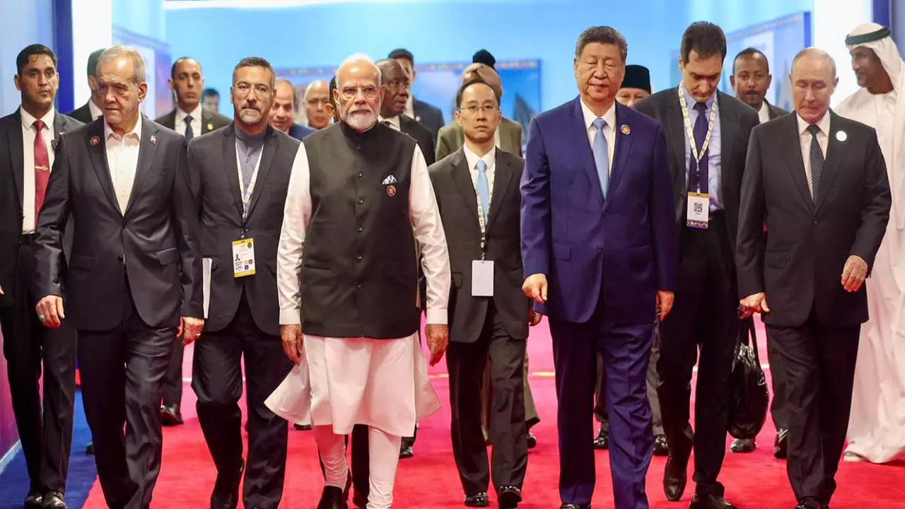 ये 5 पॉइंट बताते हैं क्यों BRICS Summit 2026 में भारत ने हासिल की बड़ी कामयाबी, चीन को लेकर गिलास आधा भरा, आधा खाली