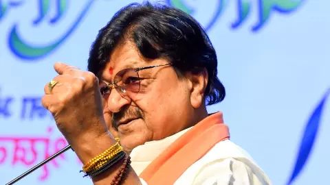 संध्या दीदी की चौड़ाई बढ़ गई... कैलाश विजयवर्गीय की महिला पार्षद पर टिप्पणी से बवाल, कांग्रेस ने घेरा- VIDEO संध्या दीदी की चौड़ाई बढ़ गई... कैलाश विजयवर्गीय की महिला पार्षद पर टिप्पणी से बवाल, कांग्रेस ने घेरा- VIDEO